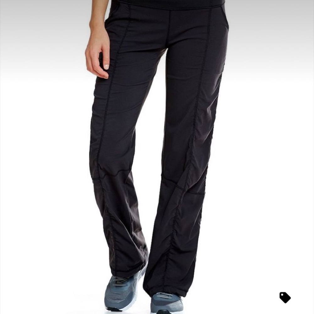 Lucy Wide-leg Pants
